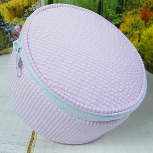 PERSONALIZED ROUND JEWELRY CASES